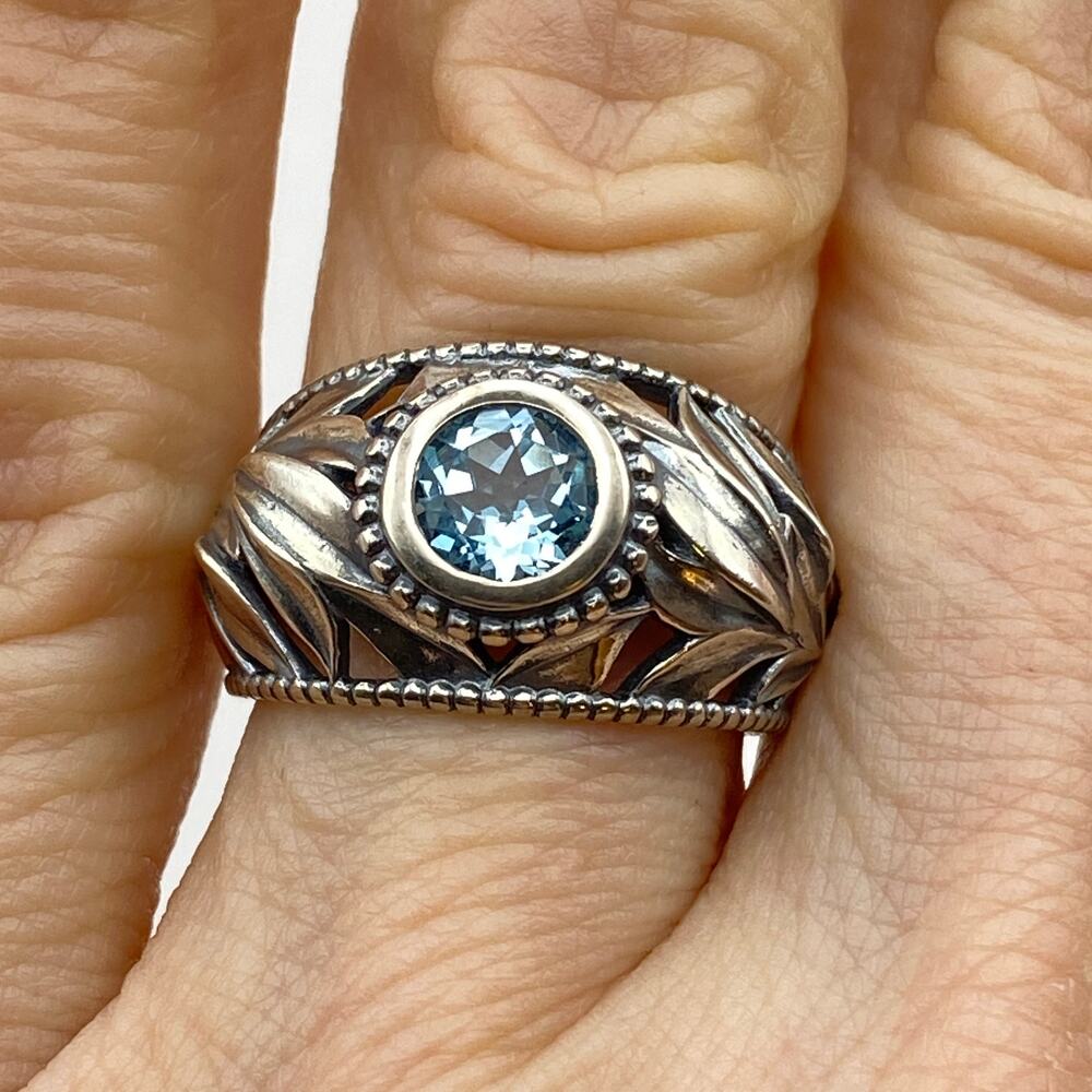 NWT PAZ 925 Sterling Silver Blue Topaz Leaf Ring Made in Israel Size 6